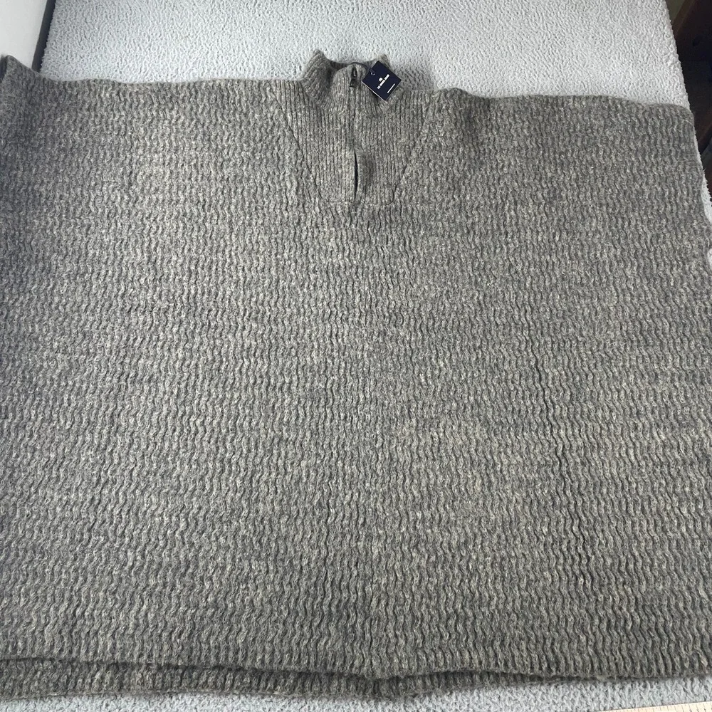 The Normal Brand Mountain Knit Poncho Womens OS‎ Wool Blend Knit Soft Comfy NEW